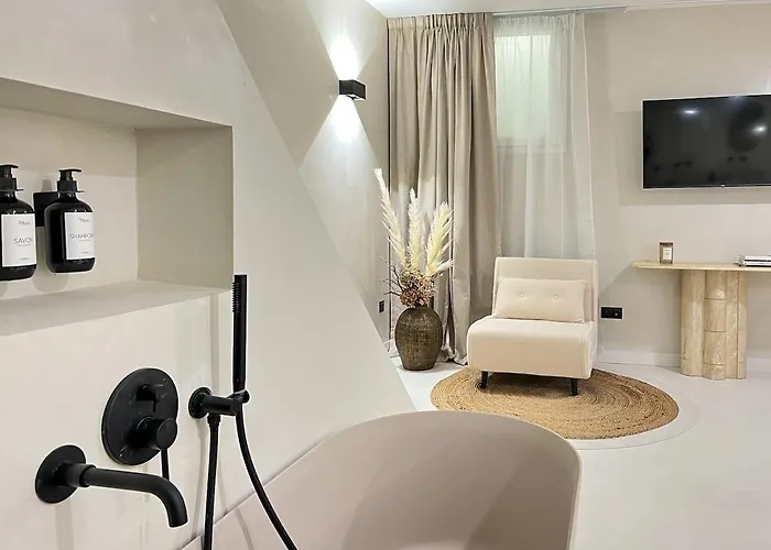 Апартаменты Stylish Souplex - Near Palais Royal-louvre Museum *